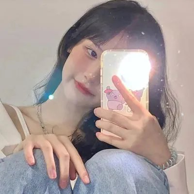 香闺春暖