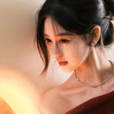 德里苍穹下